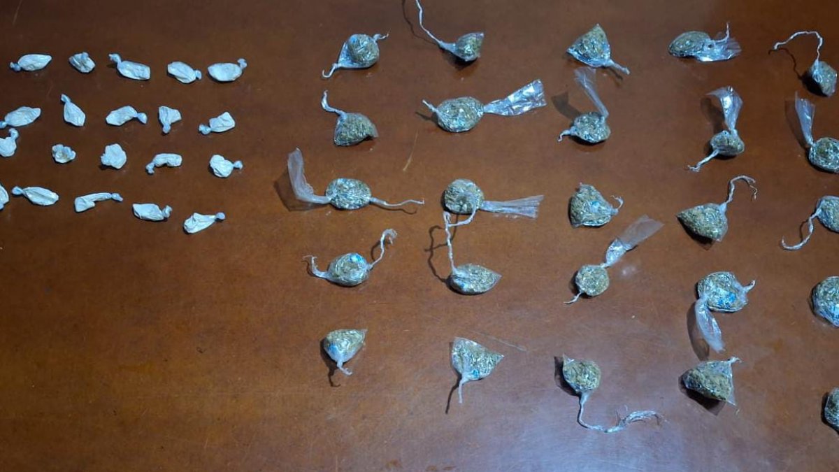 La Policía decomisó 3.685 dosis de cocaína y 1.046 dosis de marihuana en un operativo en el sur de Quito