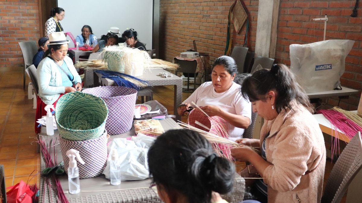 ONG. La Fundación Crea Tu Espacio trabaja por los sectores vulnerables de Cuenca, Chimborazo y Morano Santiago.