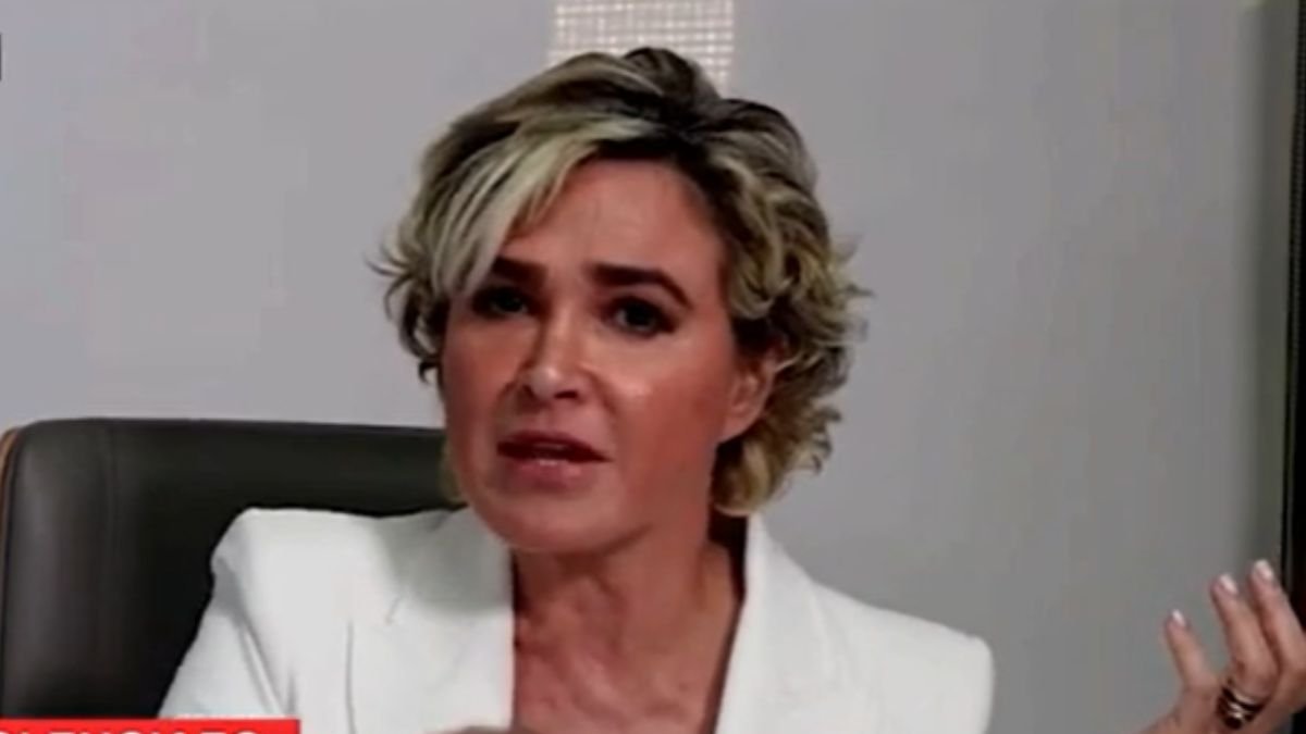 Cynthia Viteri durante entrevista en CNN