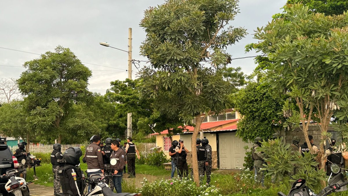 260 policías y 100 militares se enfrentan a Los Choneros en el megaoperativo 'Apolo 2'