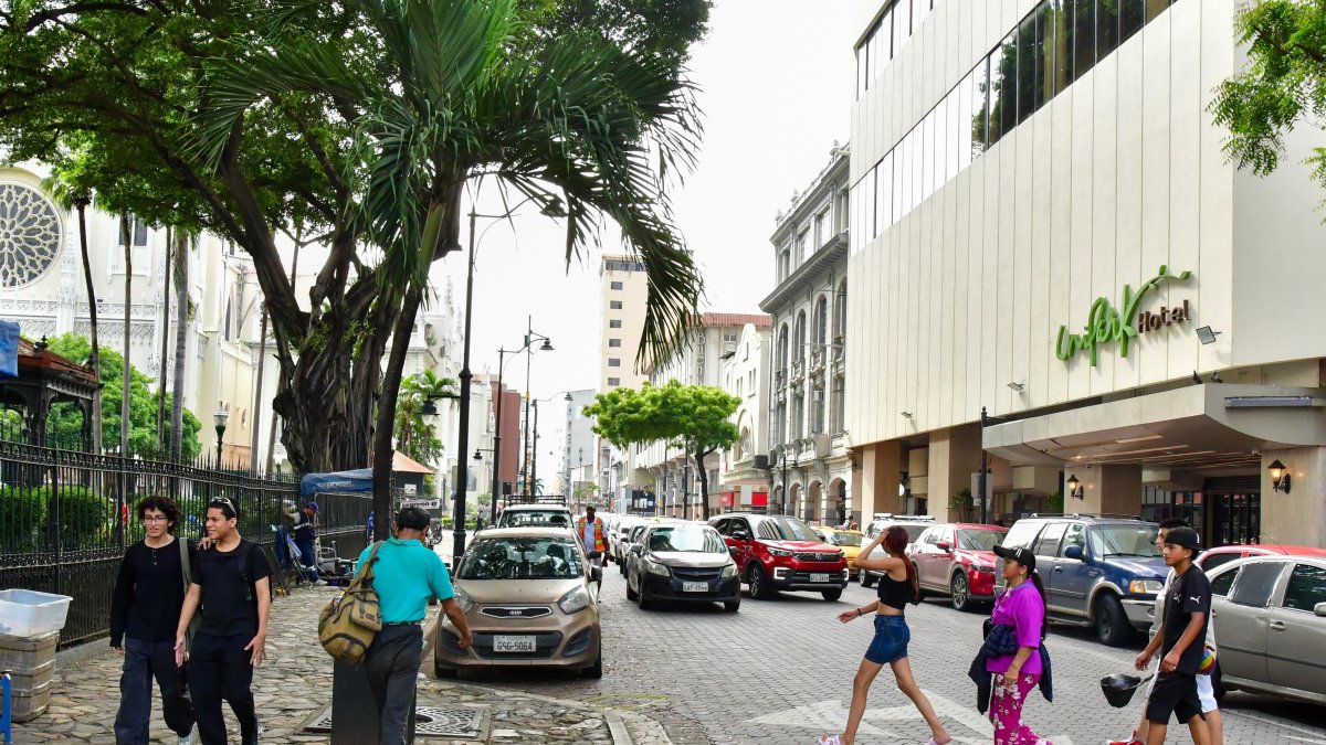 Referencial. Varias calles del centro serán peatonalizadas durante los próximos tres domingos