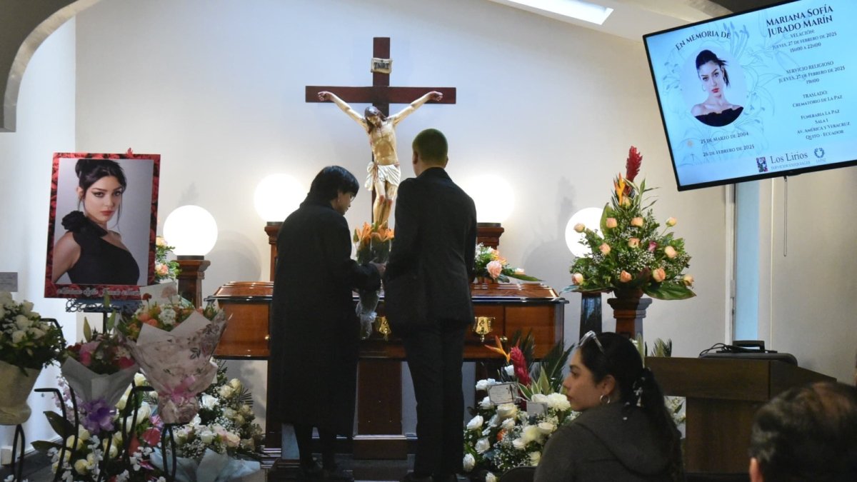 Las honras fúnebres se llevaron a cabo en la intimidad familiar y de allegados de la joven.