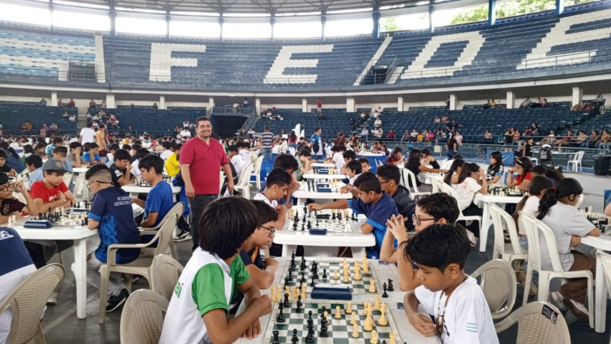 Las partidas de ajedrez se disputaron en el coliseo Voltaire Paladines Polo.