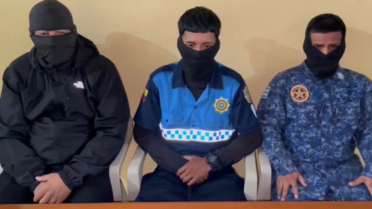 Un video viral muestra a supuestos trabajadores municipales de Guayaquil denunciando presiones para votar a favor de una candidata.