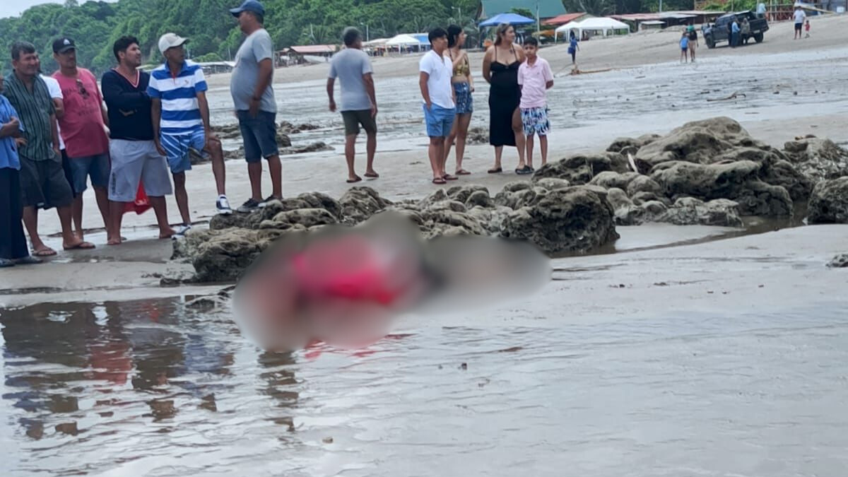El crimen ocurrió en la playa Bellavista.