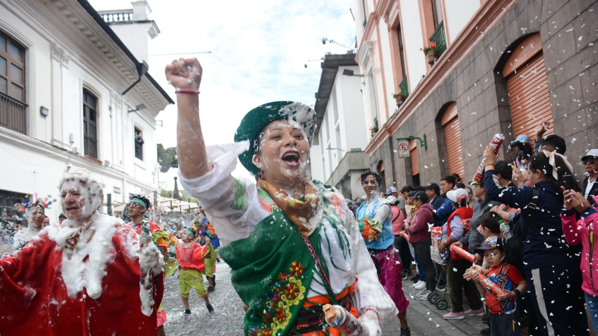 El desfile salió desde el parque Benito Juárez, en la calle Río de Janeiro, y recorrió el Centro.
