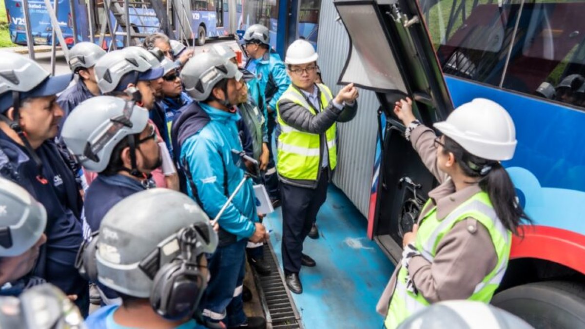 La capacitación incluye el sistema de frenado, aceleración y acoderamiento.