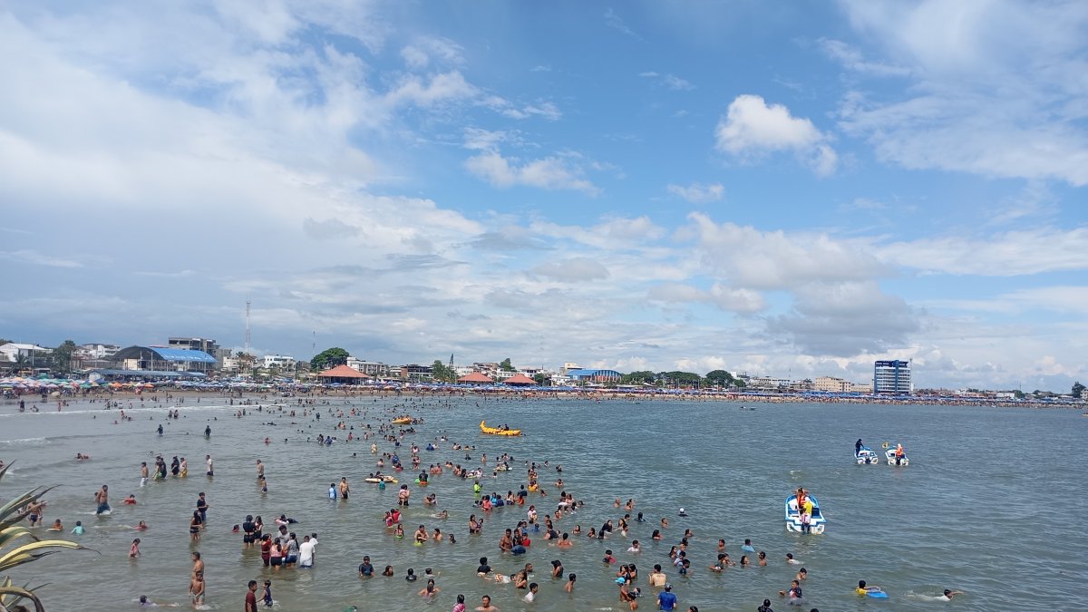 El cantón Playas recibió gran cantidad de visitantes en este feriado de Carnaval.