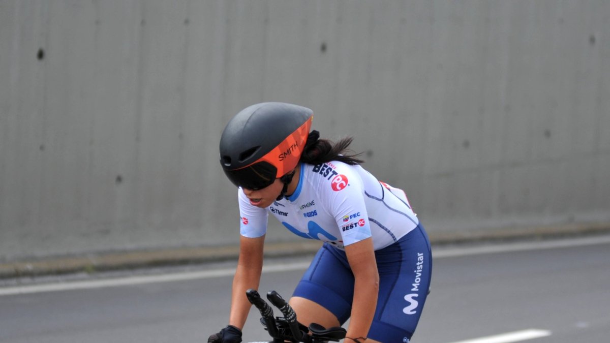Nahomi Játiva, de 16 años, forma parte del Movistar Best PC. Es una de las grandes apuesta del ciclismo nacional que tiene como gran meta llegar al World Tour.