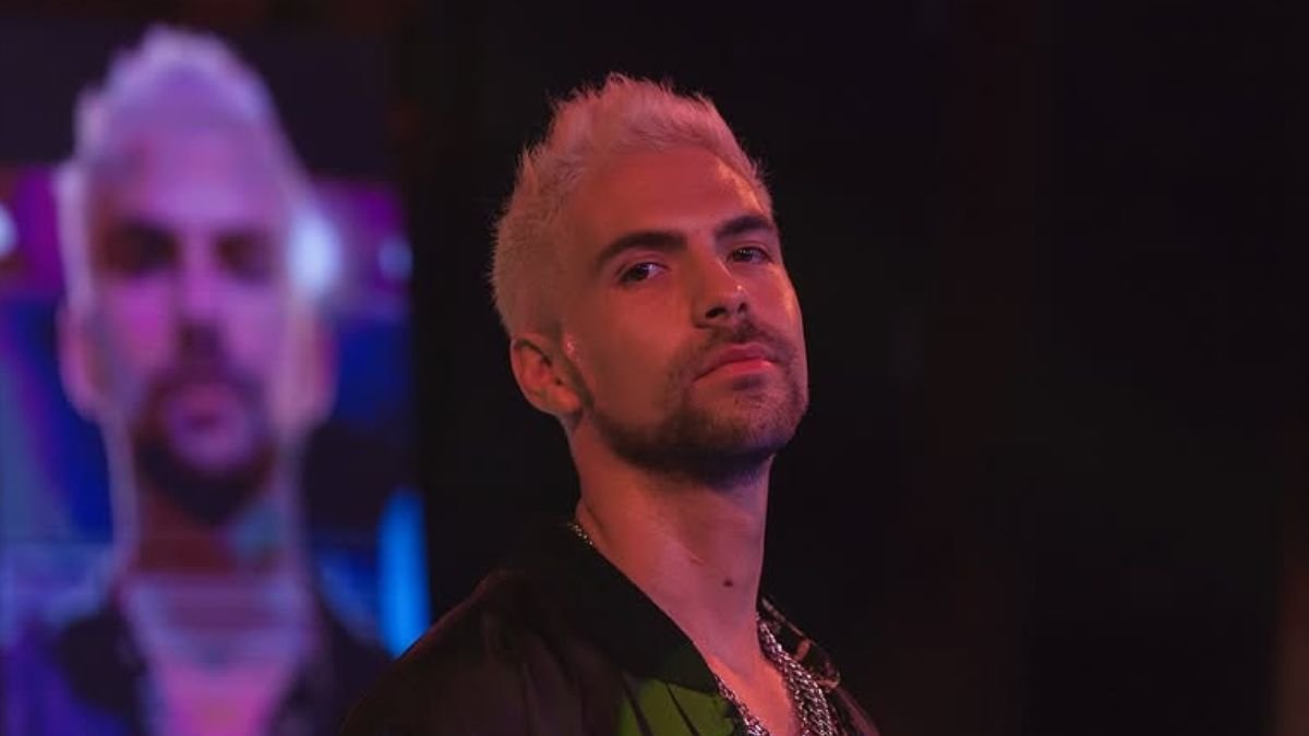 Johann Vera es un cantante y actor ecuatoriano que ha participado en varias producciones internacionales.