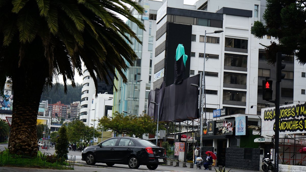 Vallas. Según el Municipio, los soportes publicitarios están, en su mayoría, en las avenidas de los Shyris, República y 6 de Diciembre, en el norte.