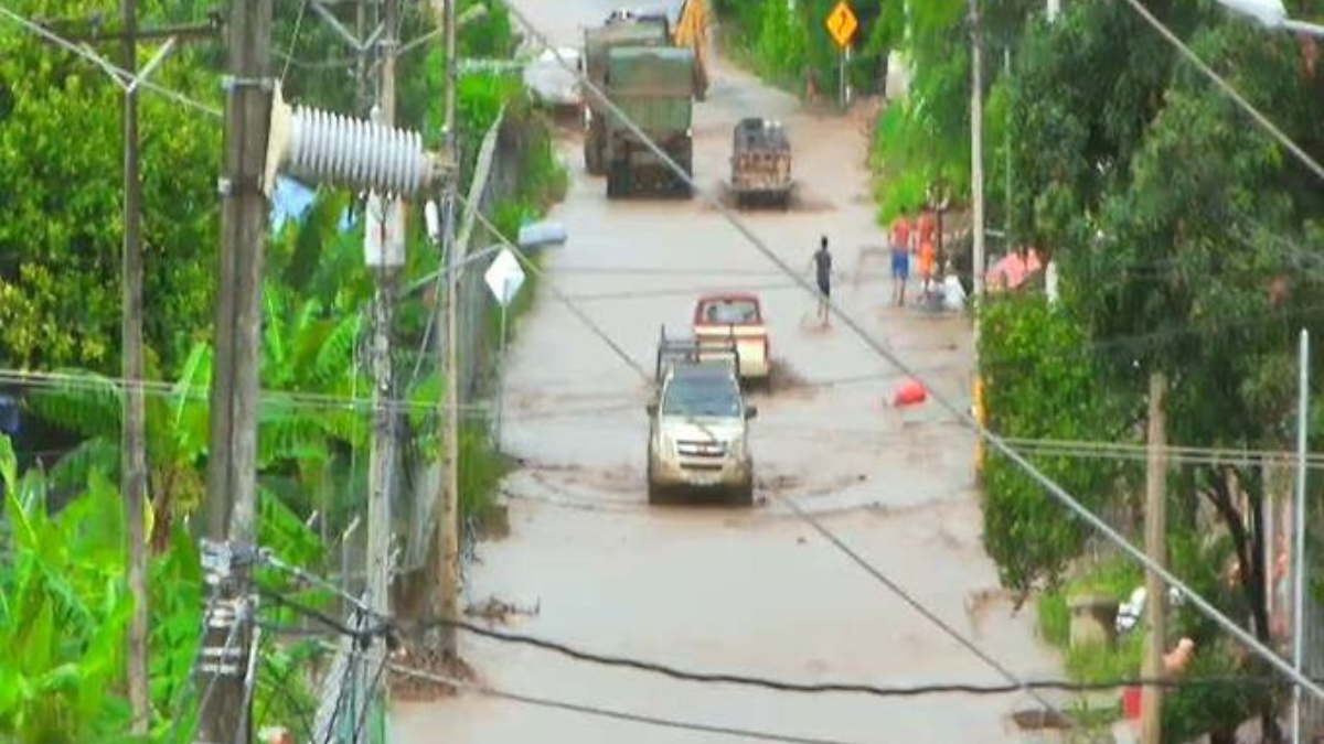 El ECU-911 reportó acumulación de agua en Cuatro Esquinas, en el cantón Portoviejo, este miércoles 5 de marzo del 2025.