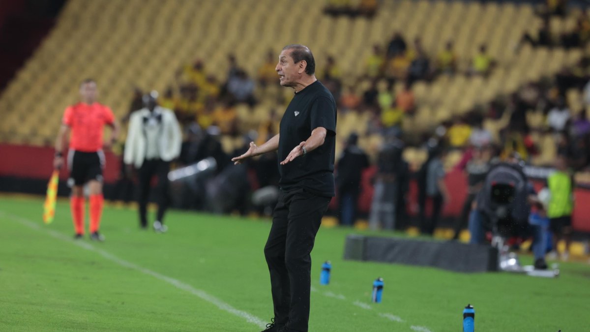 El argentino Ramón Díaz, entrenador del Timao, analizó la caída ante Barcelona.