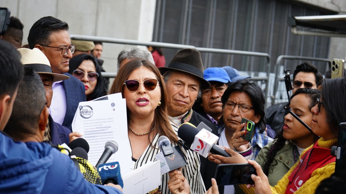 La Asambleísta Sofía Espín acudió a la Fiscalía este 6 de marzo de 2025.