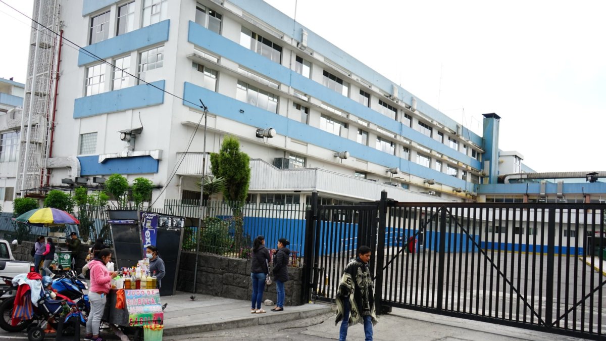 Las auditorías de la Contraloría han puesto en evidencia deficiencias graves en los procesos de contratación en los hospitales públicos de Guayaquil y Quito.