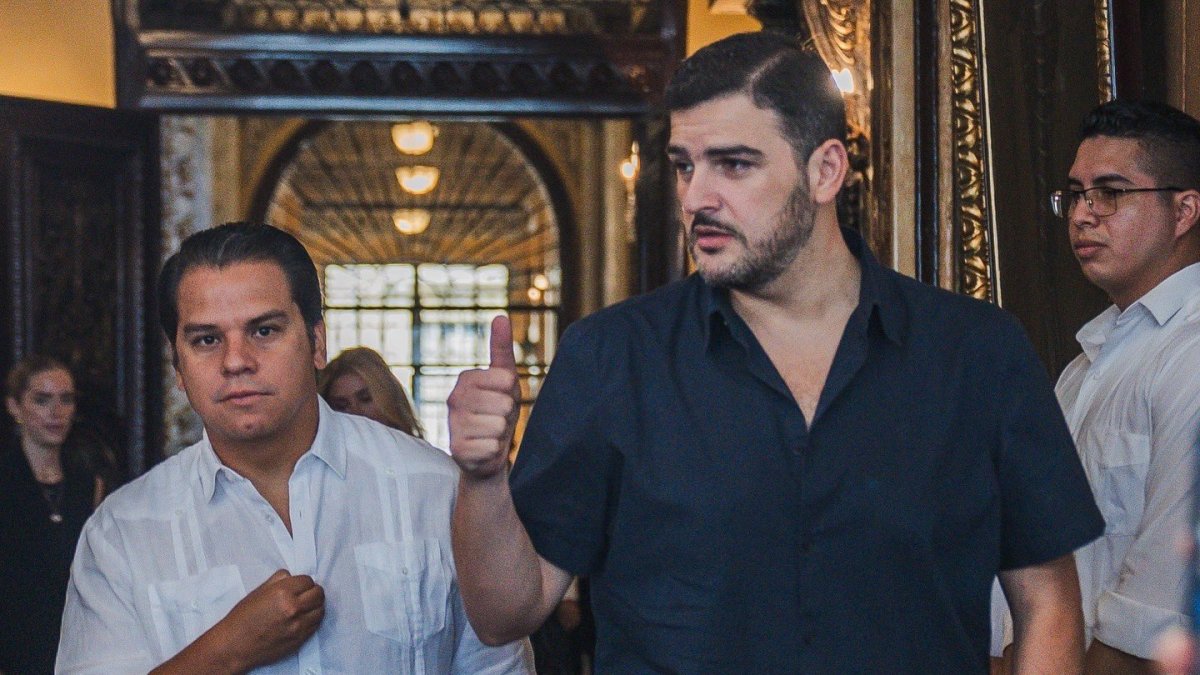 El alcalde Aquiles Álvarez, en una actividad en el palacio municipal.