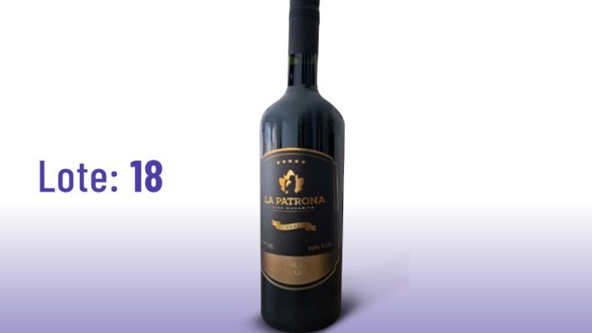 El lote 18 del licor de frutas La Patrona ha sido retirado del mercado por hallar en él niveles altos de metanol