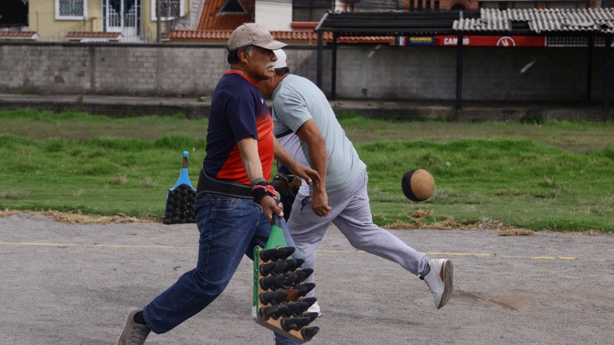 El tradicional juego fue perdiendo terreno por la falta de opoyo a nivel dirigencial, estatal y privado.