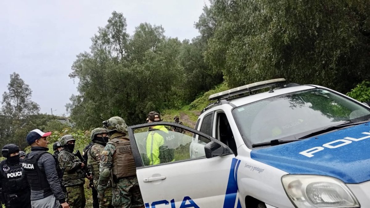 La Policía y las FF.AA. encontraron el cadáver de la menor de edad en una quebrada detrás del hospital
