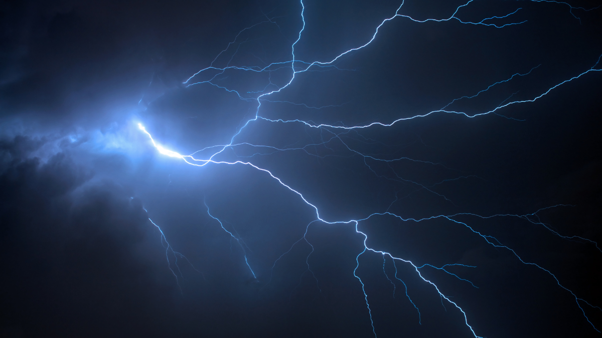 Referencial. Lluvias y tormentas eléctricas en Ecuador.