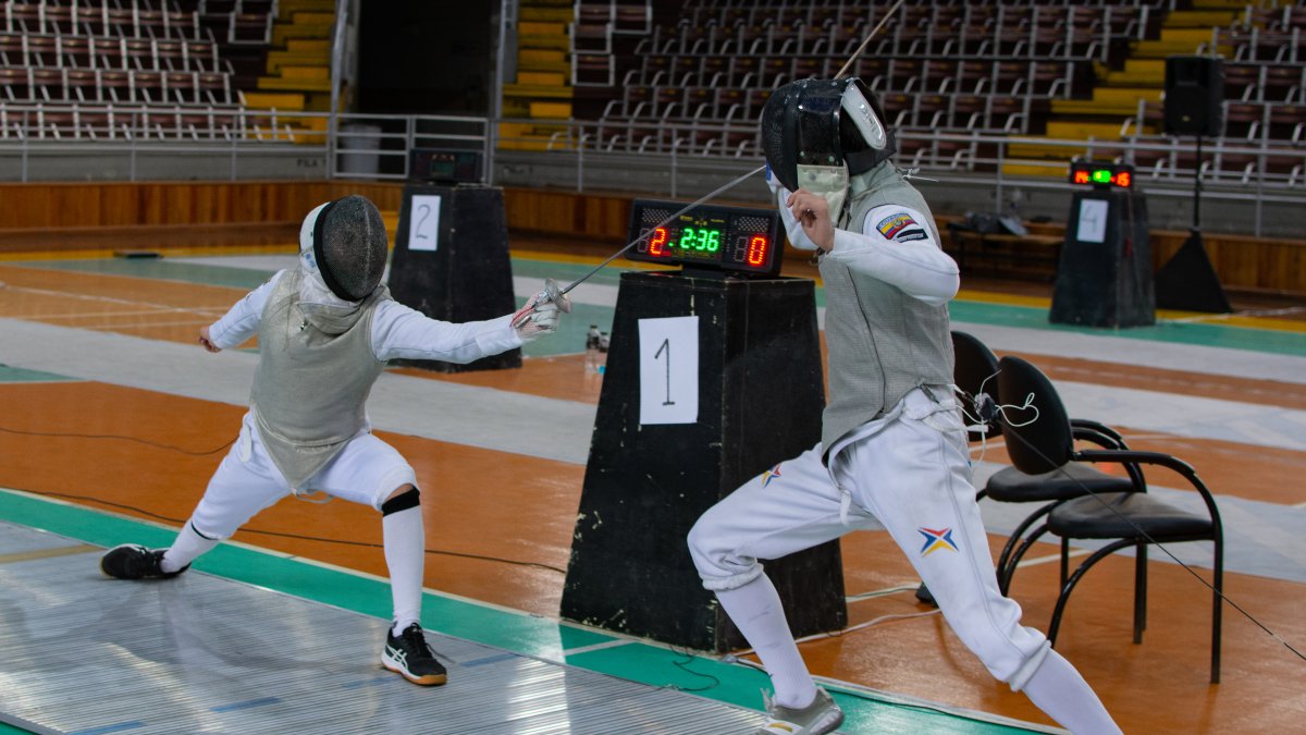El Ranking Nacional reunió a los mejores esgrimistas en la ciudad capital.