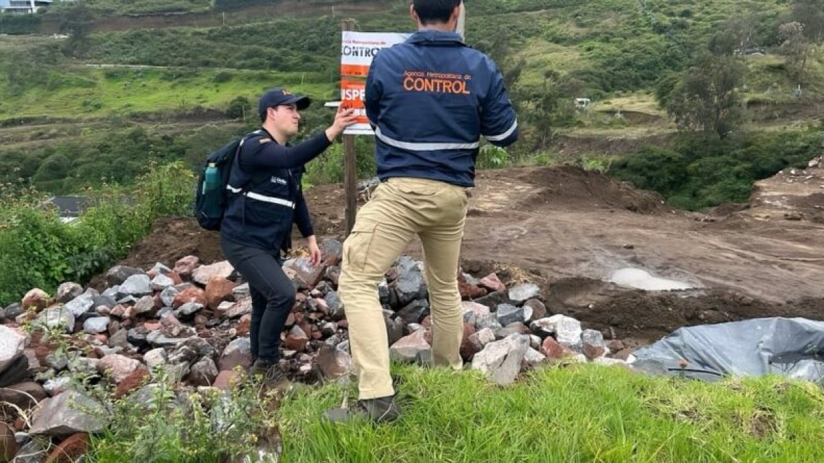 En la zona del Ilaló, una construcción excedía el metraje permitido.