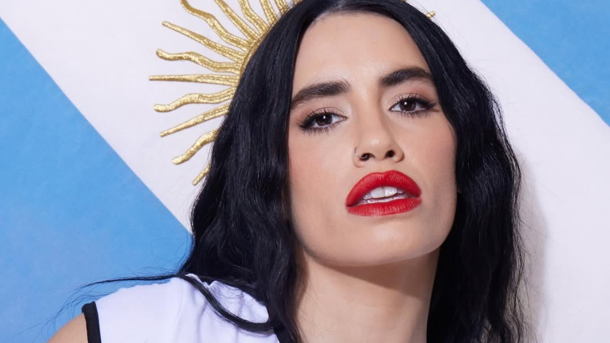 Mariana 'Lali' Espósito es una cantante, actriz y bailarina argentina.