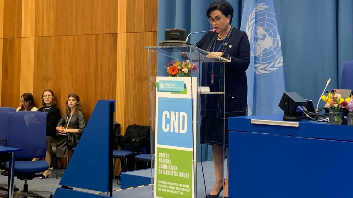 La canciller Gabriela Sommerfeld realiza una gira internacional para buscar apoyo internacional en temas de seguridad.