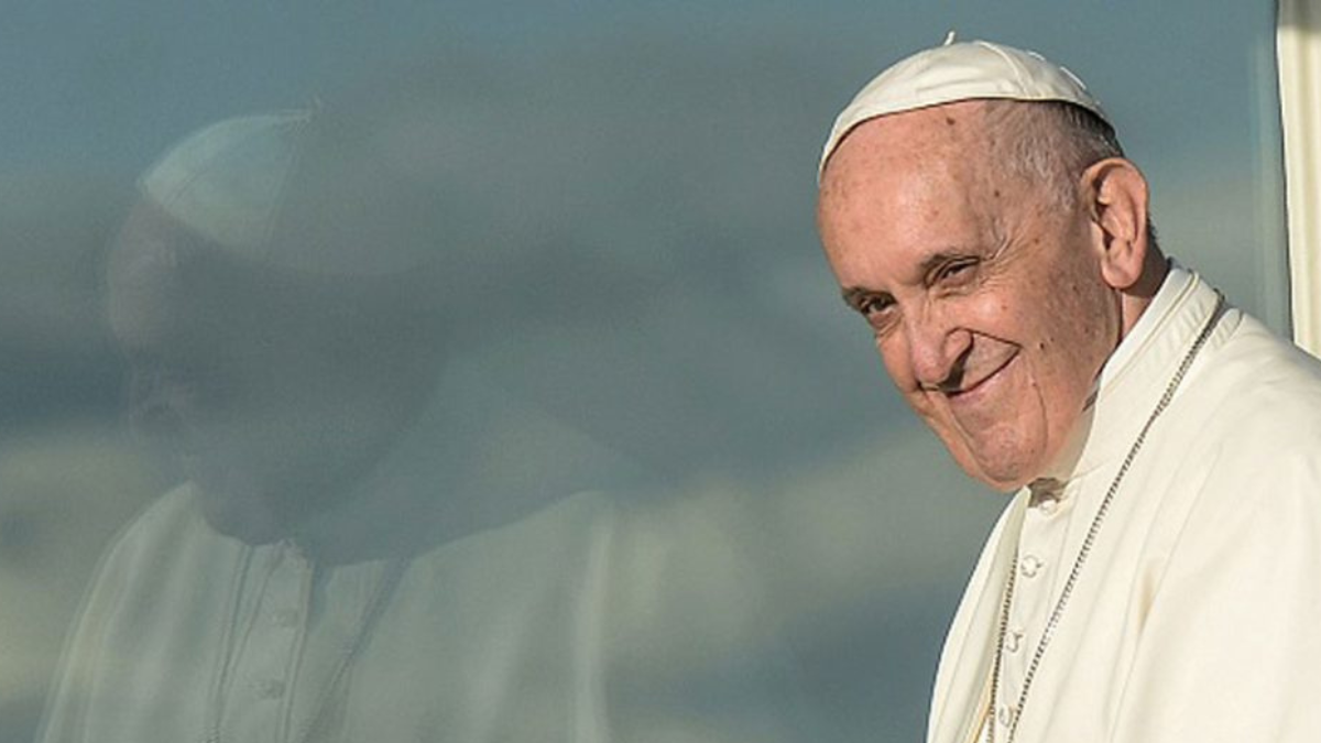 El Papa Francisco recibe atención médica en el Hospital Gemelli de Roma, un centro de salud histórico para los pontífices