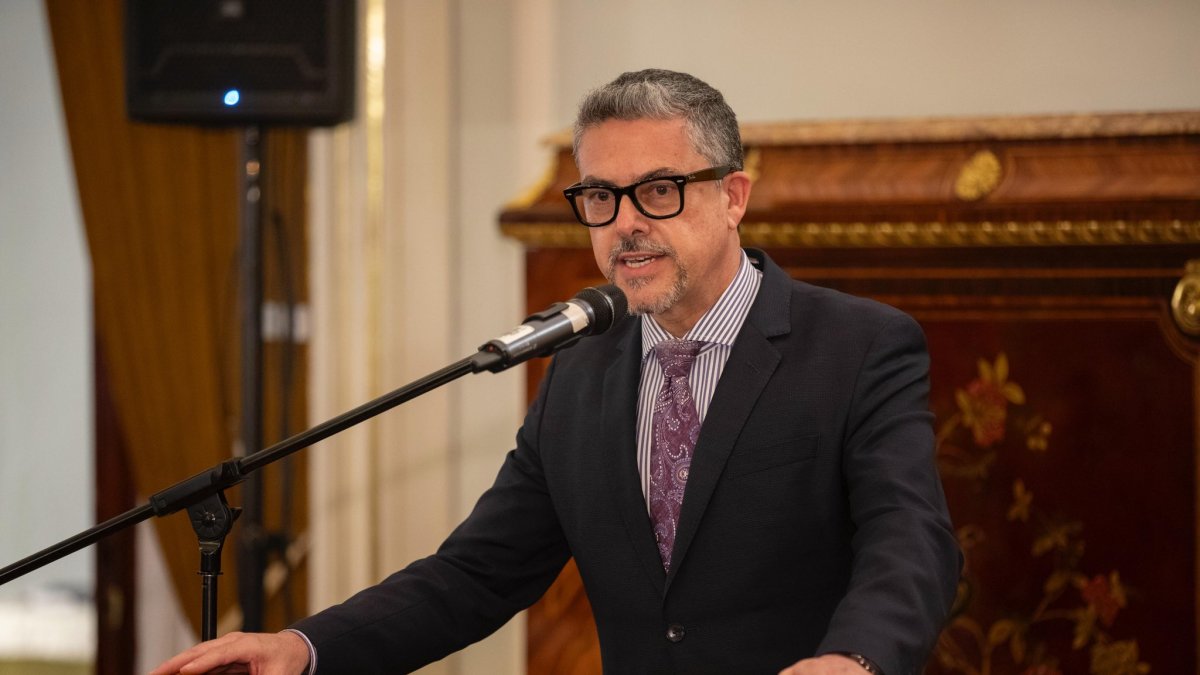 El viceministro Alejandro Dávalos habló del precio del contrato con una empresa de EE.UU., para conseguir encuentros con autoridades estadounidenses.