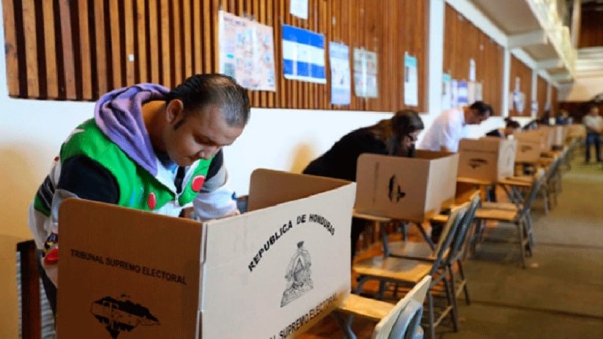 Foto de archivo de elecciones en Honduras