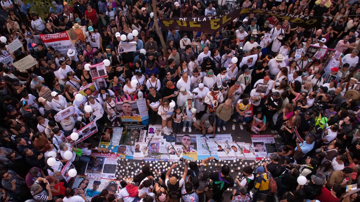 Manifestaciones. Se realizaron marchas por los desaparecidos  en Ciudad de México y Guadalajara.