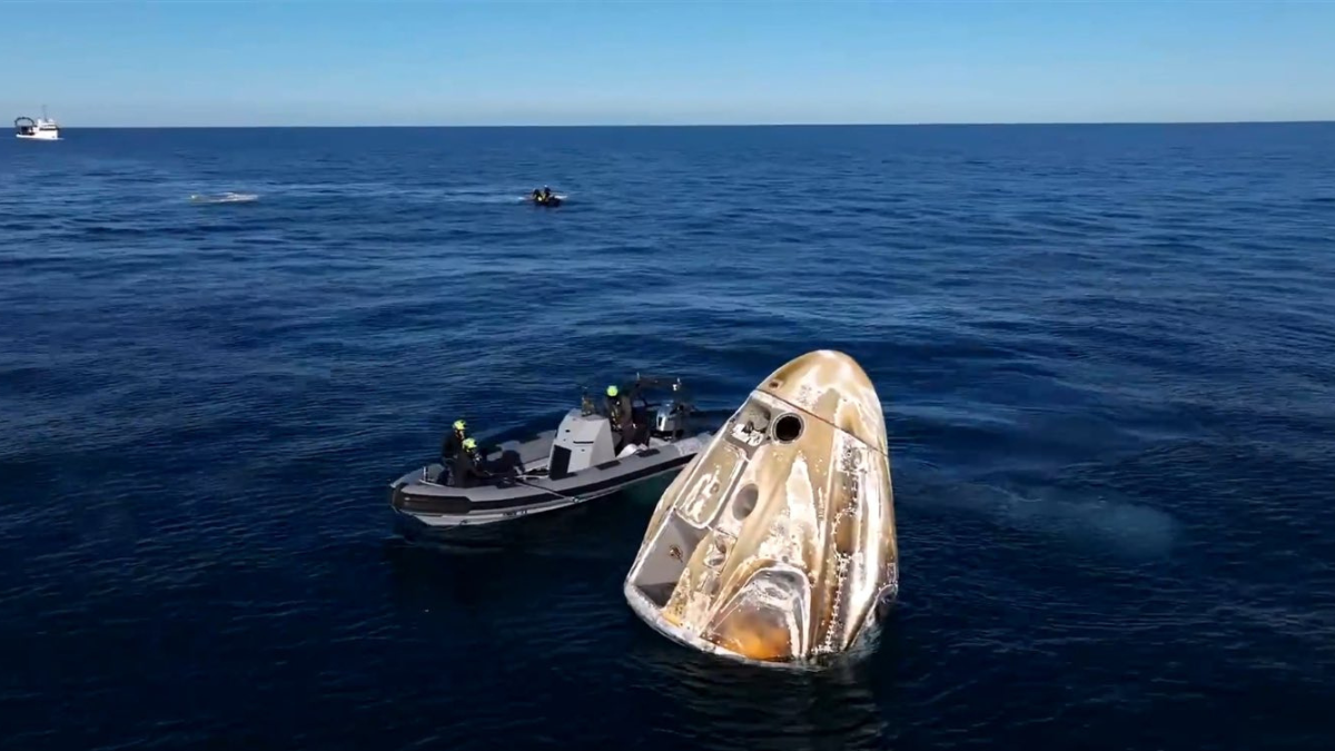 Cápsula en la que volvieron los astronautas.