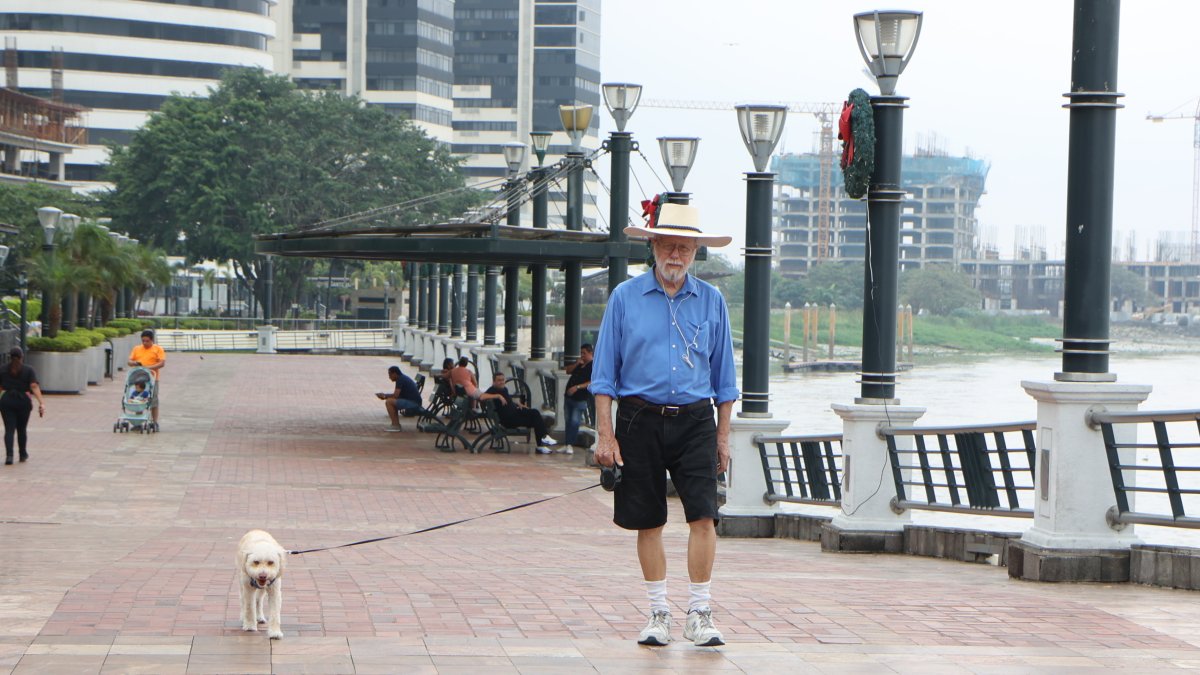 El secctor de Puerto Santa Ana se impone como el más costoso para comprar y rentar una casa.