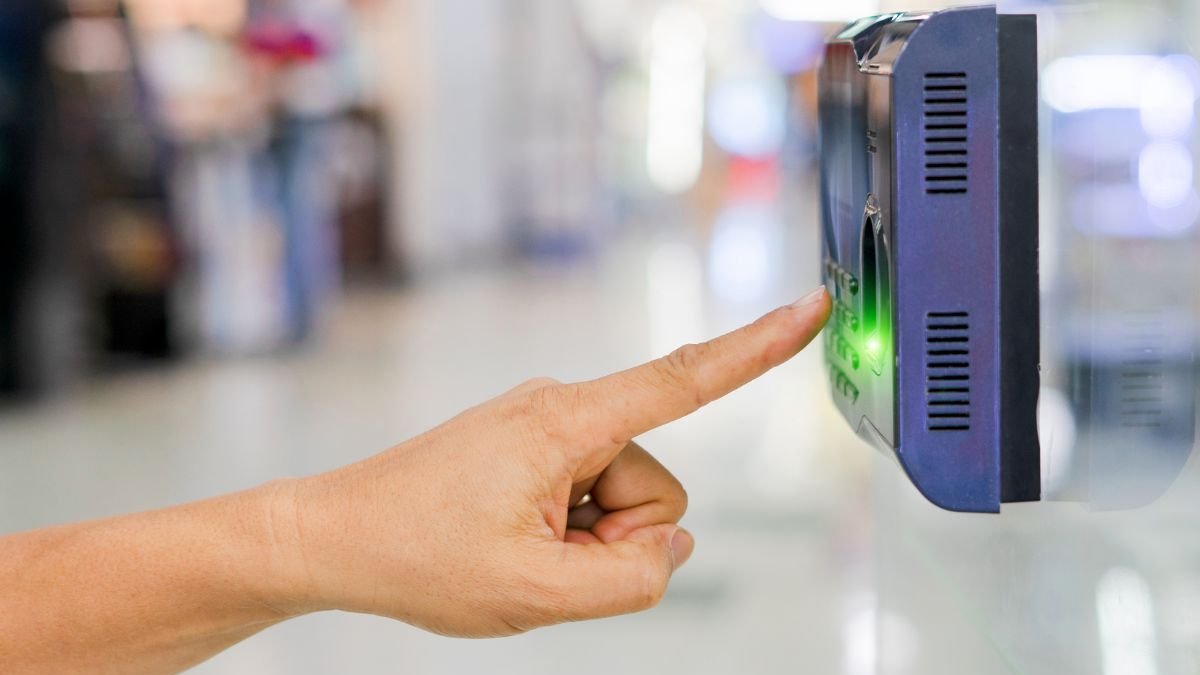 Muchas empresas han optado utilizar la huella digital como datos biométricos en los sistemas de control de asistencia.