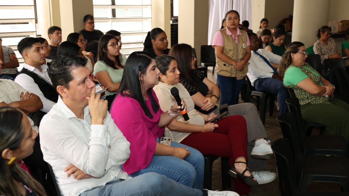 En la Casa de la Cultura, núcleo de Guayas, se realizó la brigada jurídica gratuita.
