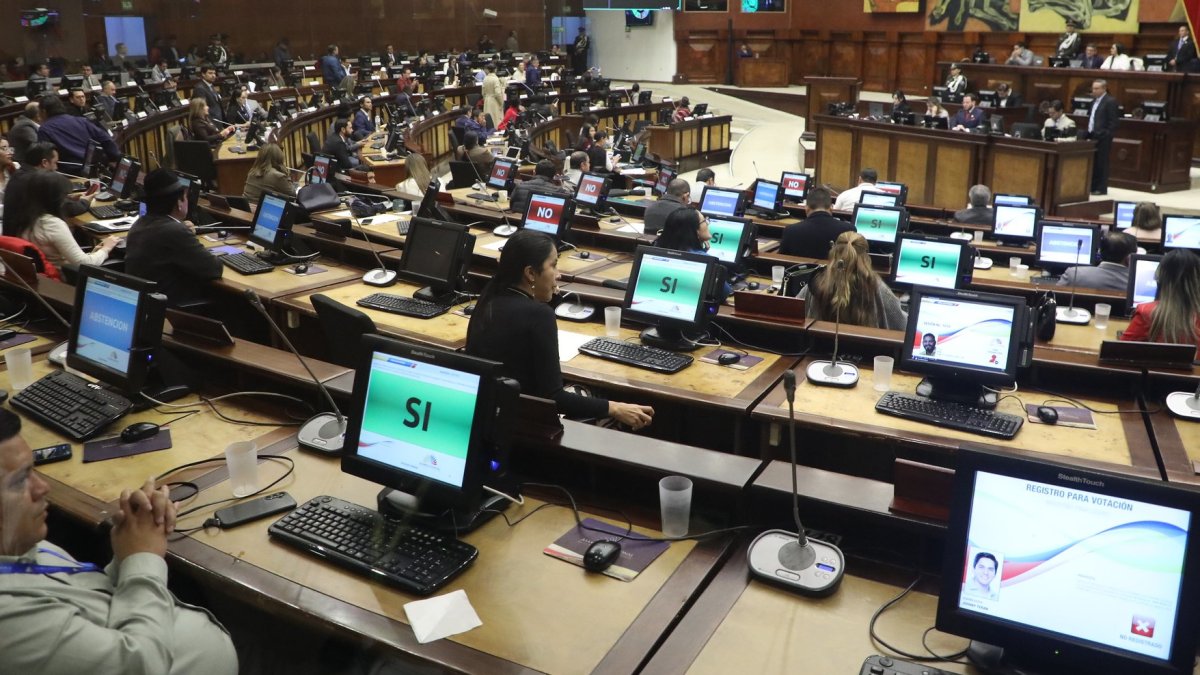 El pasado 13 de marzo, la Asamblea aprobó una resolución para continuar con la fiscalización al proceso de concesión del campo Sacha.