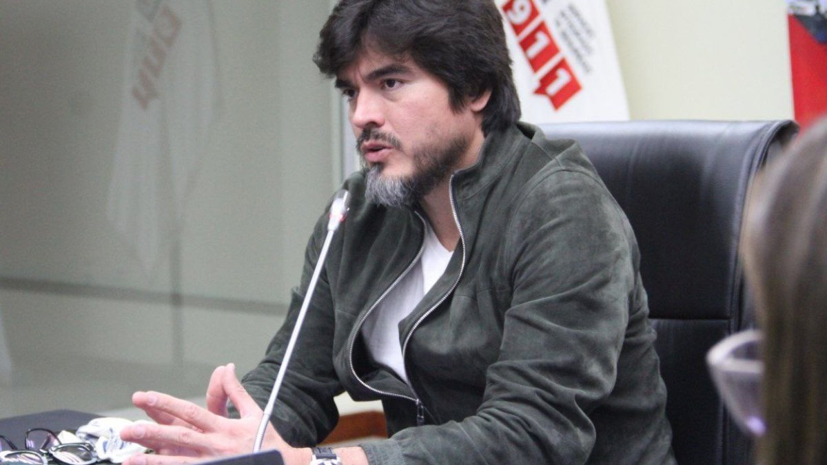 El ministro de Gobierno, José De La Gasca, dijo que Daniel Noboa escogerá a uno de sus ministros para ocupar el cargo de la Vicepresidencia.