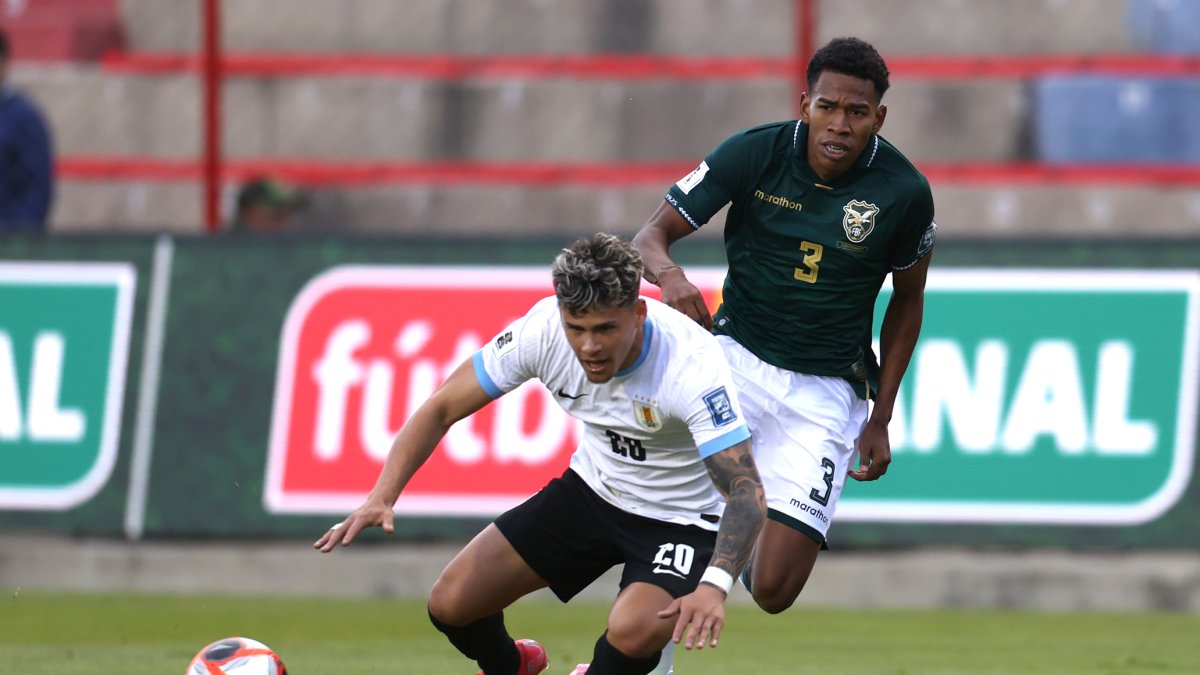 Uruguay visitó a Bolivia en las Eliminatorias Sudamericanas.