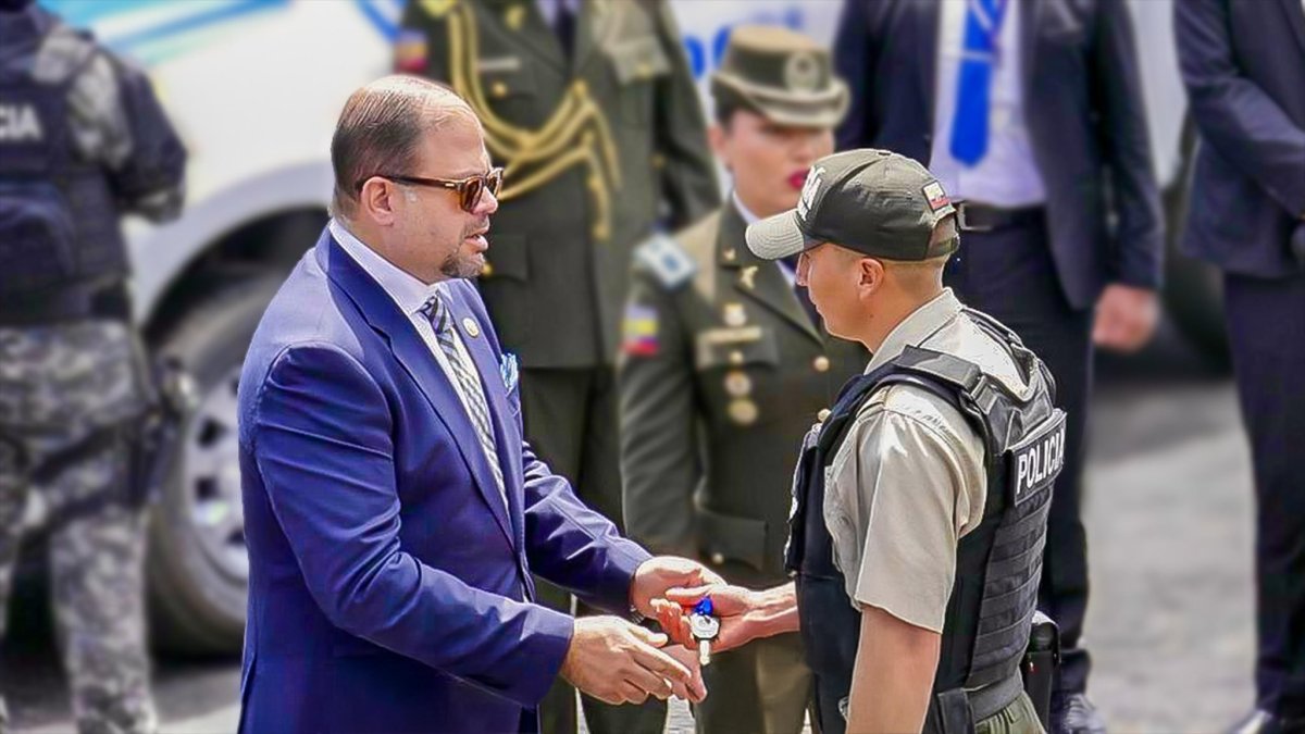 John Reimberg, ministro del Interior.