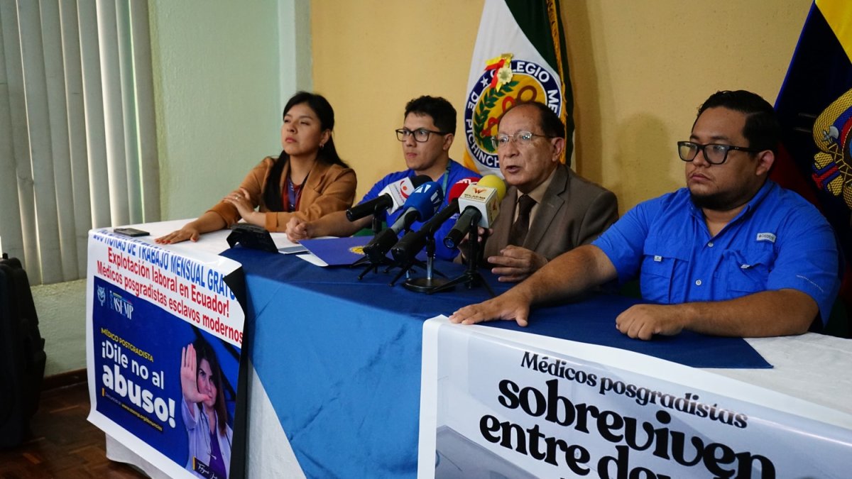 Los médicos posgradistas ofrecieron una rueda de prensa este 26 de marzo de 2025