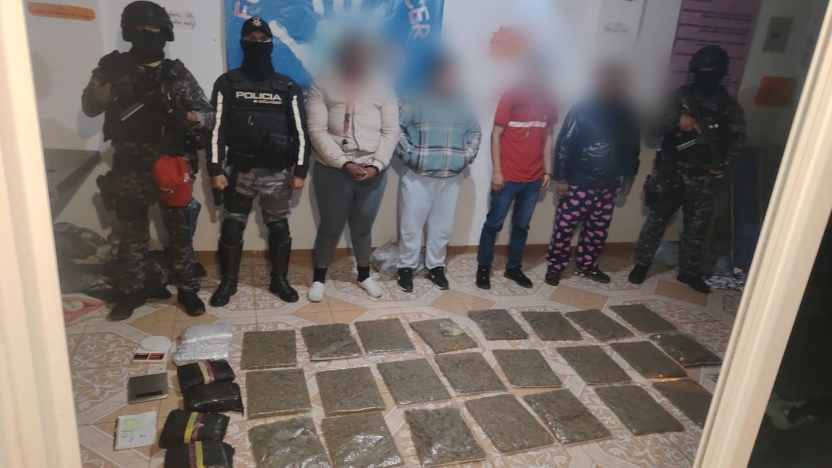 El operativo se desplegó en el sector de La Roldós, en el norte de Quito.