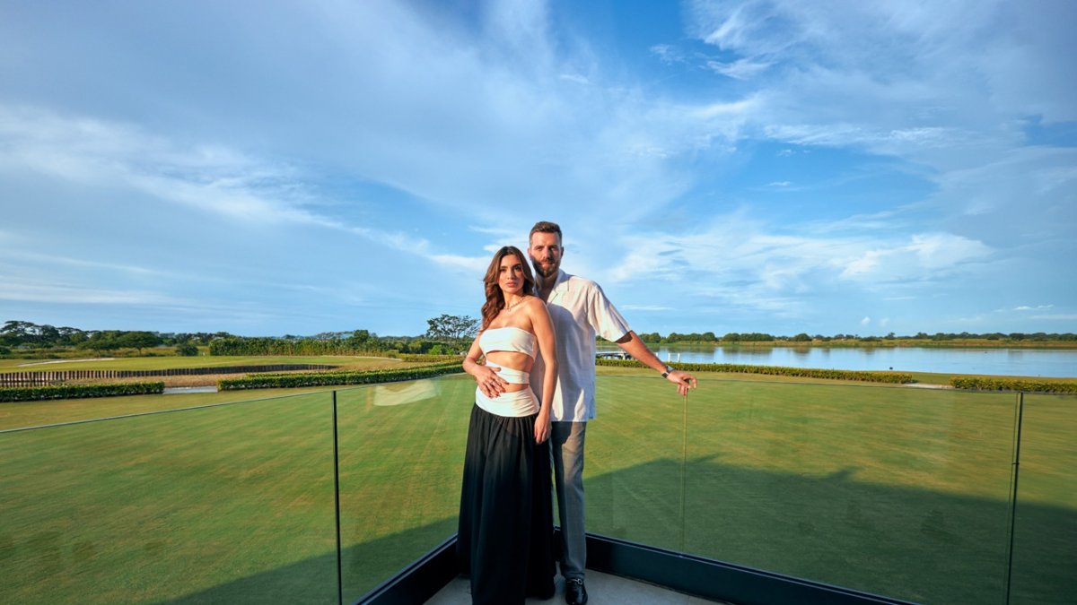 Krysthel Chuchuca y Víctor López.