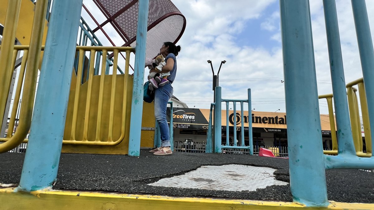 Deterioro. En las instalaciones de los juegos también se requiere el reemplazo de la carpeta de caucho. Además, en ciertas áreas y estructuras ya hay presencia de óxido.