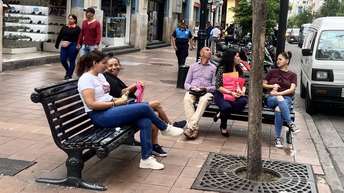 Diálogo. Las conversaciones sobre lo político no debiera permear la esfera privada; especialistas recomiendan que las personas acepten los puntos de vista del otro a pesar de que no concuerden.