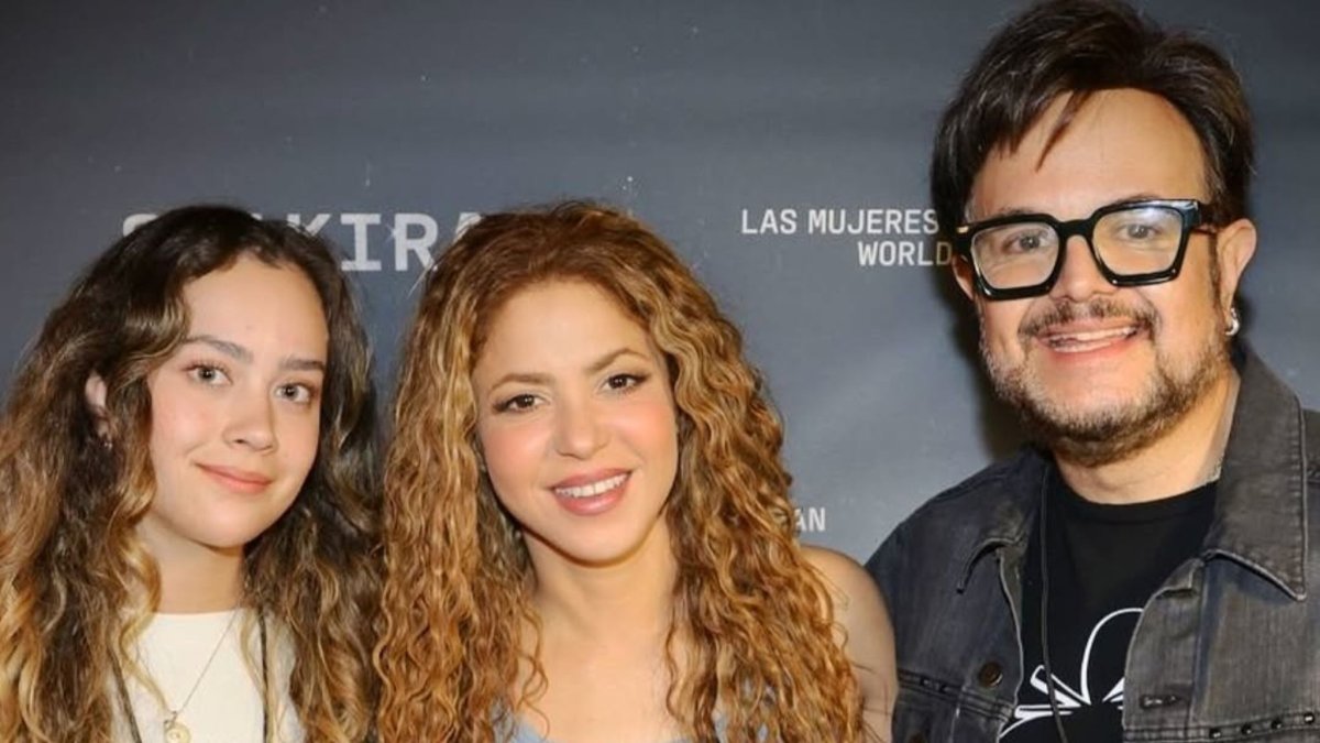 Shakira y Aleks Syntek.
