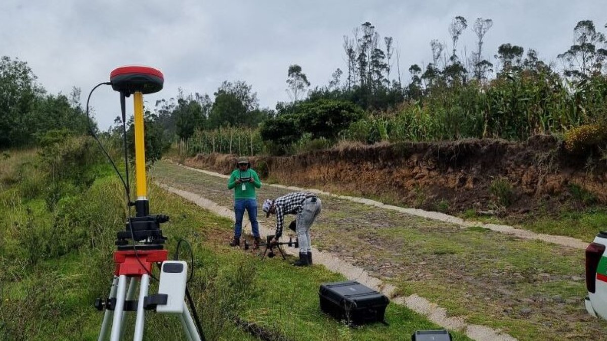 Los drones realizarán sobrevuelos de monitoreo de construcciones en el valle del Ilaló.