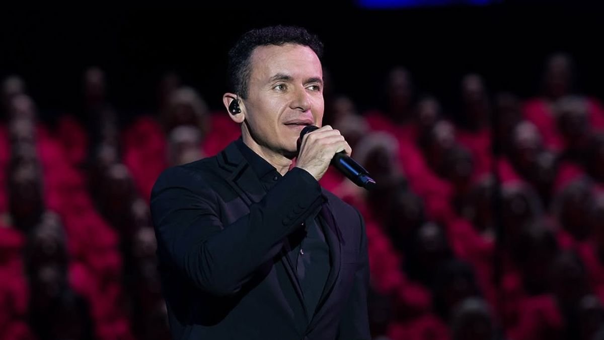 Fonseca regresa a Ecuador tras su concierto en Quito el 1 de febrero.