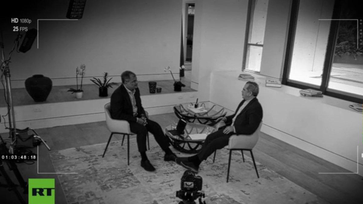 Rafael Correa y Ricardo Patiño aparecieron en un video en donde expresaban sus opiniones y cuestionaban la dolarización