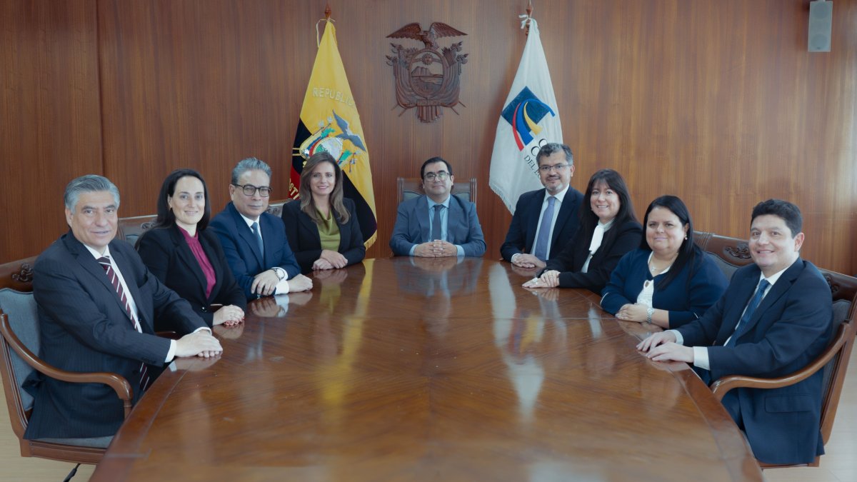 La Corte Constitucional avaló la resolución del CNE para la segunda vuelta.